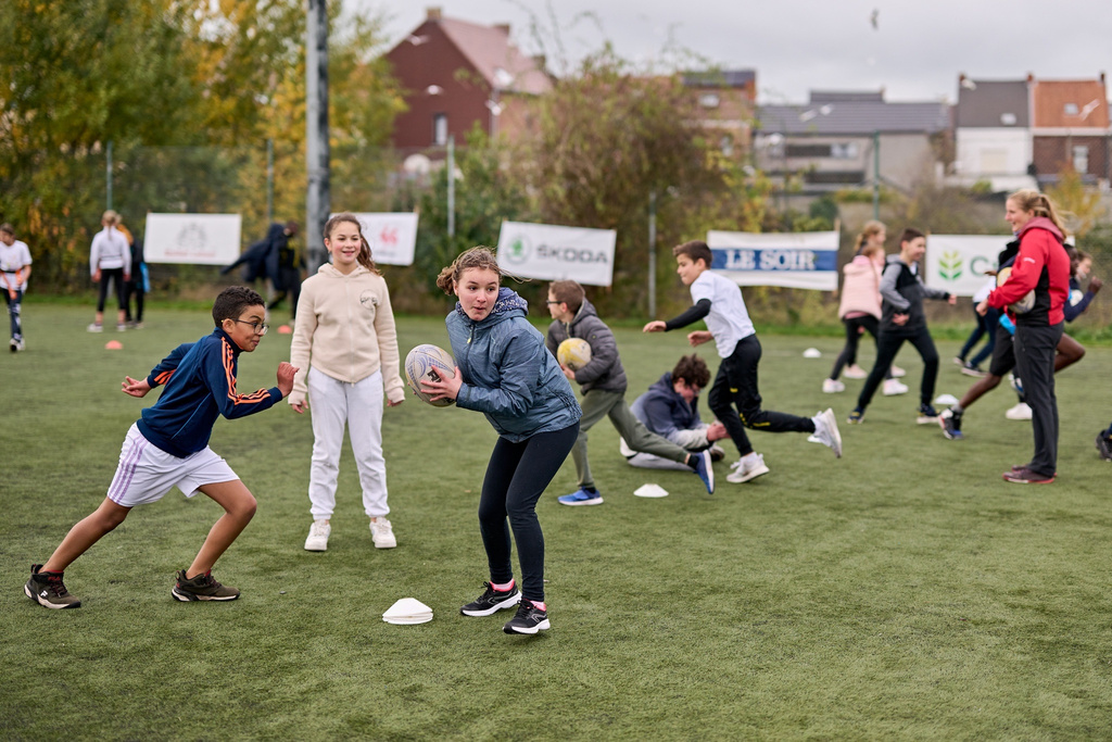 LE RUGBY À L’ÉCOLE